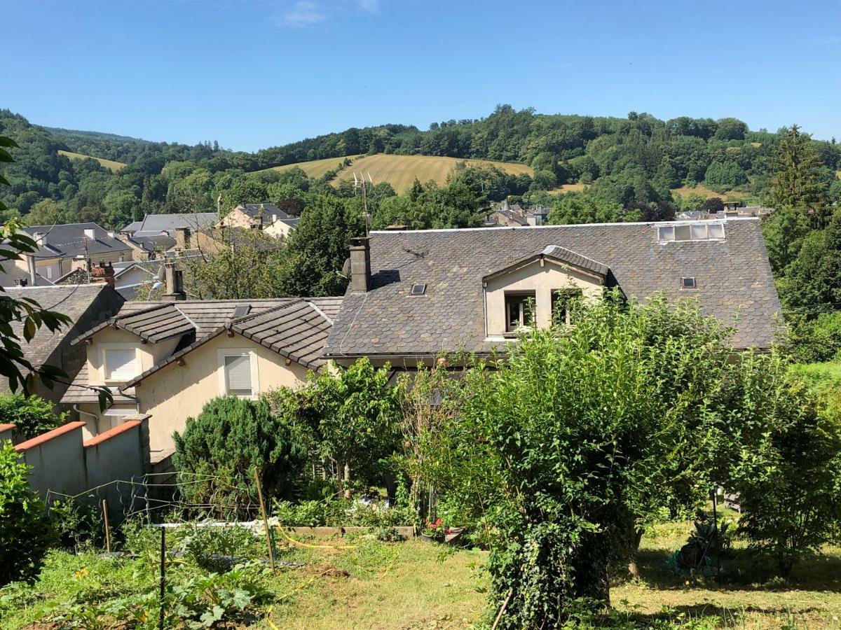 Brassac Chez Charlotte Et Michel公寓 外观 照片